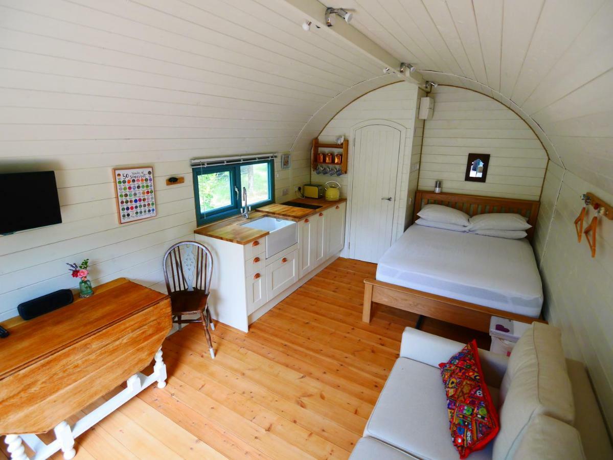 Orchard Farm Luxury Glamping And Campsite Гластонбері Екстер'єр фото